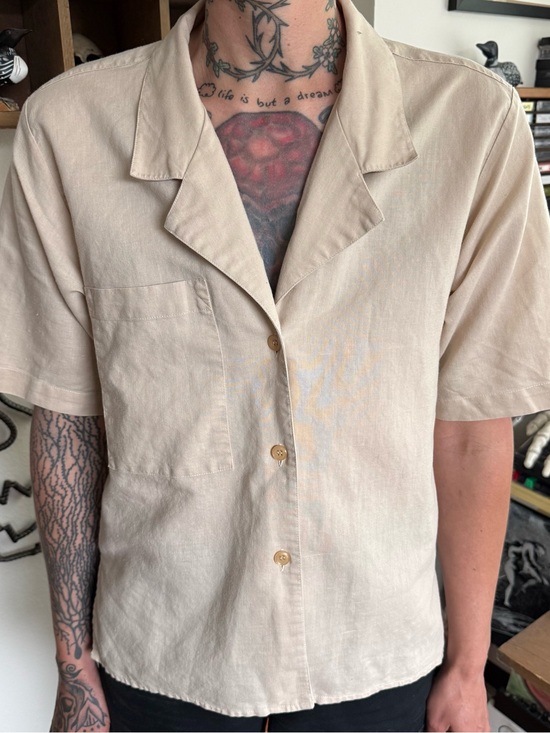 Anne Klein Tops - Vintage 90s Tan S/S Button Down Shirt ~Size Medium